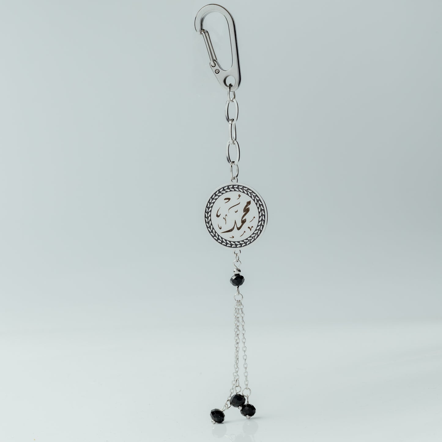 ميدالية حفر ستانلس ستيل – تصميم مخصص حسب الطلب ⚙️