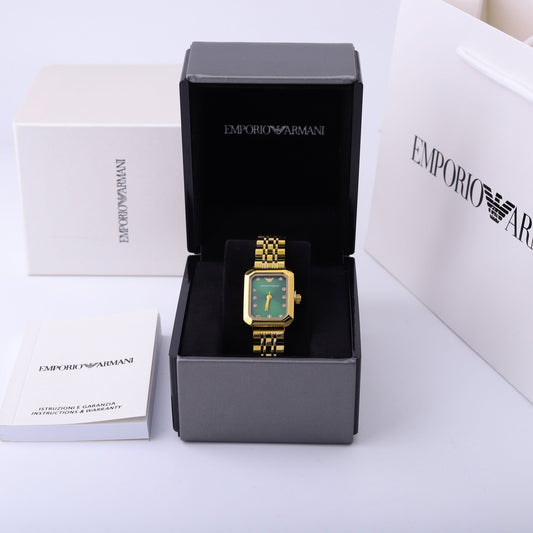 ✨ ساعة أرمني – ذهبي بمينا أخضر فاخر ✨