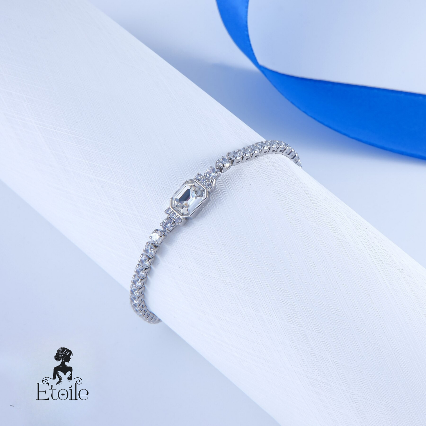 ✨ اسوارة تنس زركون – أحمر وأبيض ✨