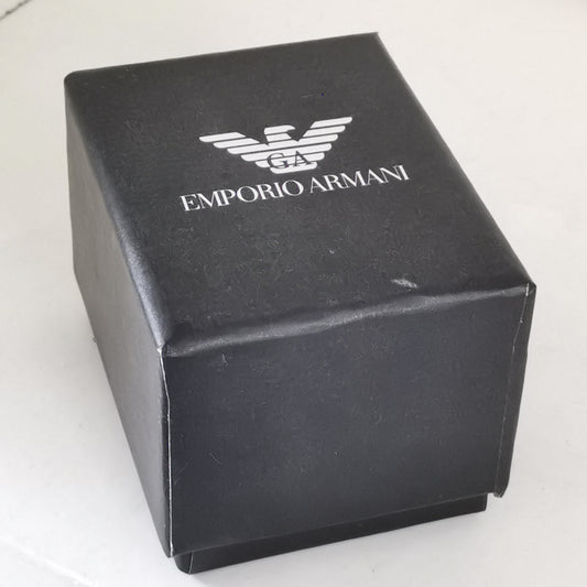 علبة ساعة ارمني كرتون