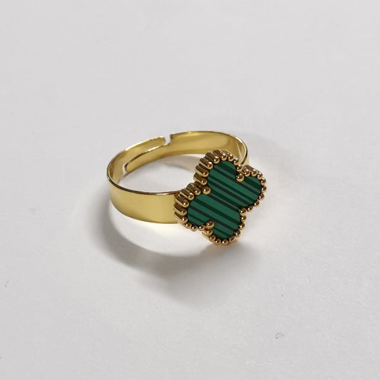 ✨ خاتم فان كليف أخضر وذهبي ✨