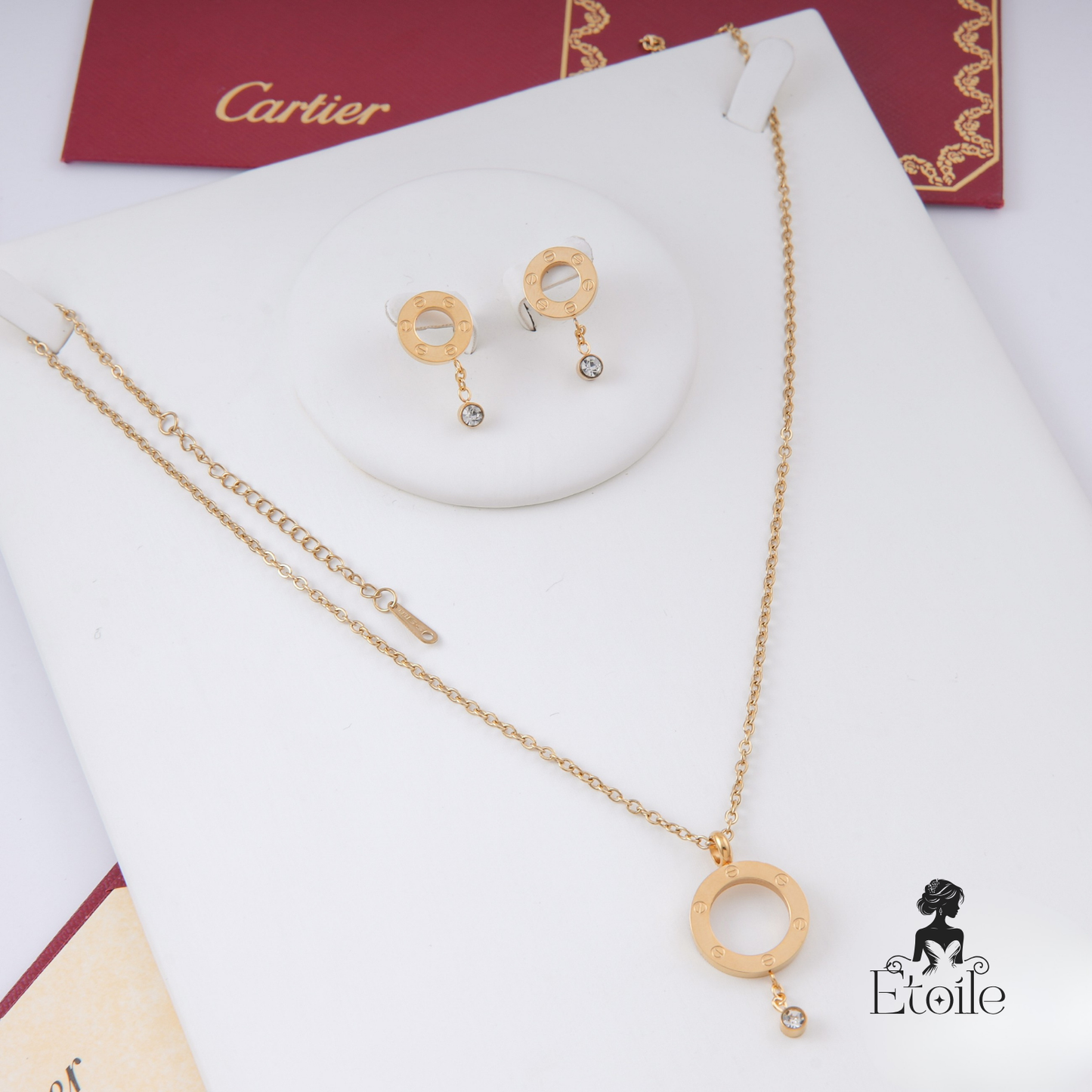 ✨ طقم كارتير Love - قلادة زركون ✨