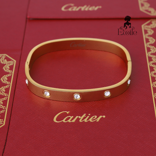 اسوارة كارتير مربع زركون