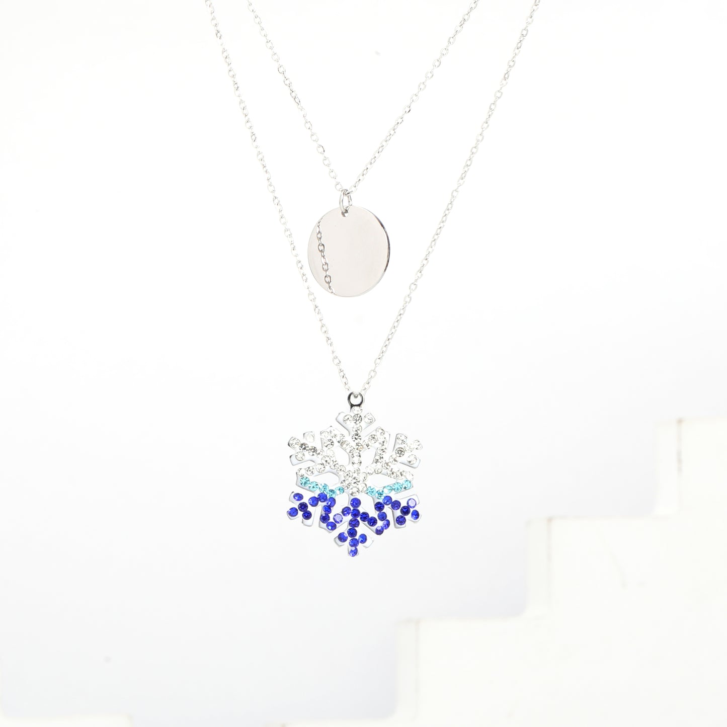 سنسال ندفة الثلج مع زركون أزرق ❄️💙