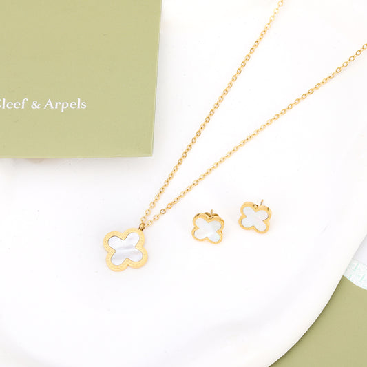 ✨ طقم فان كليف ذهبي ناعم - سنسال وحلق ✨