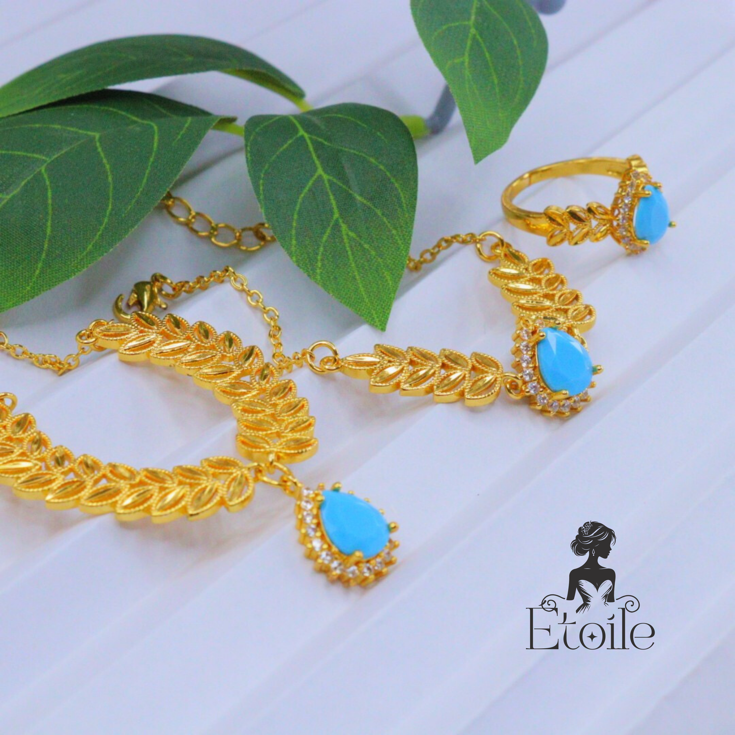 طقم سنبلة زيركون ملون