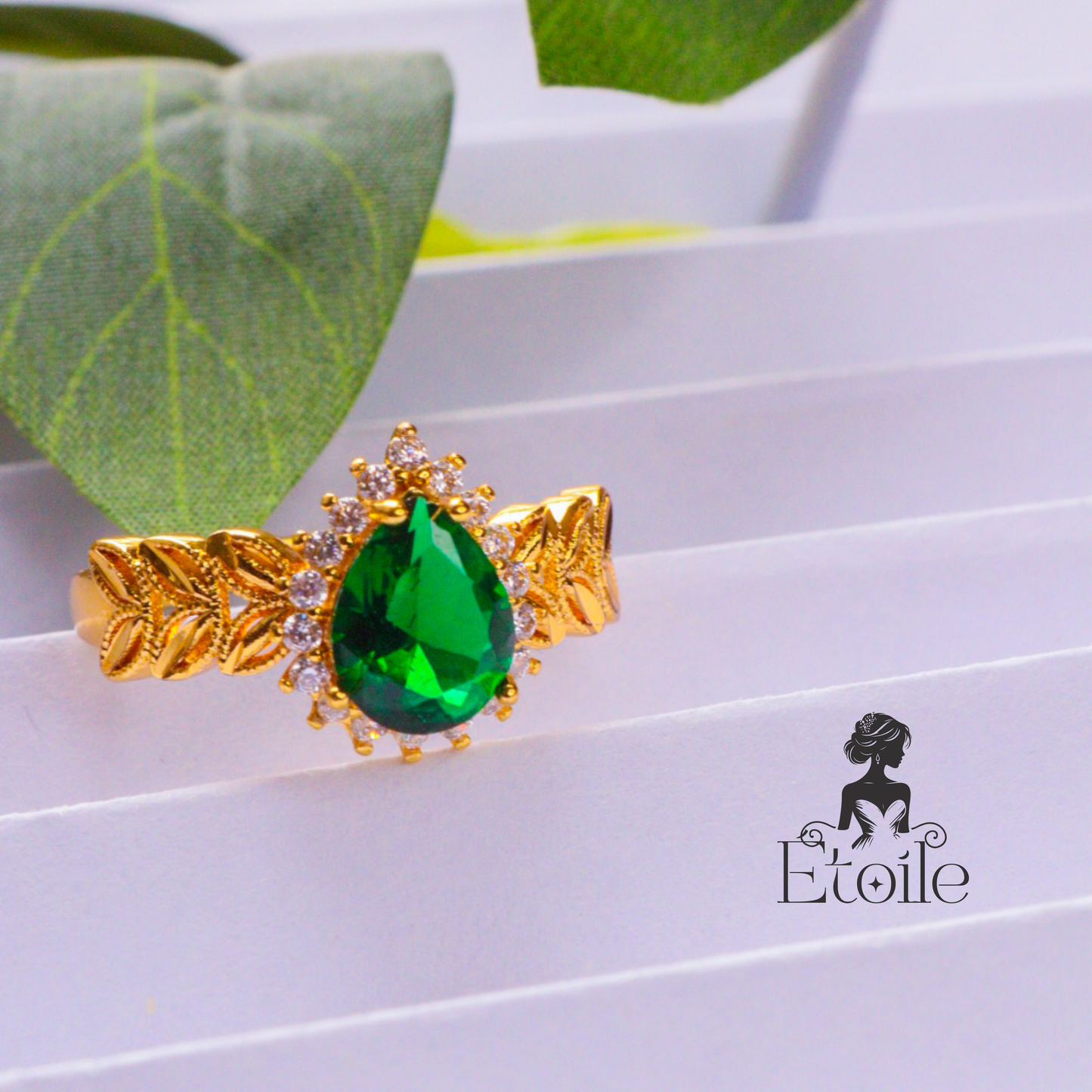 طقم سنبلة زيركون ملون