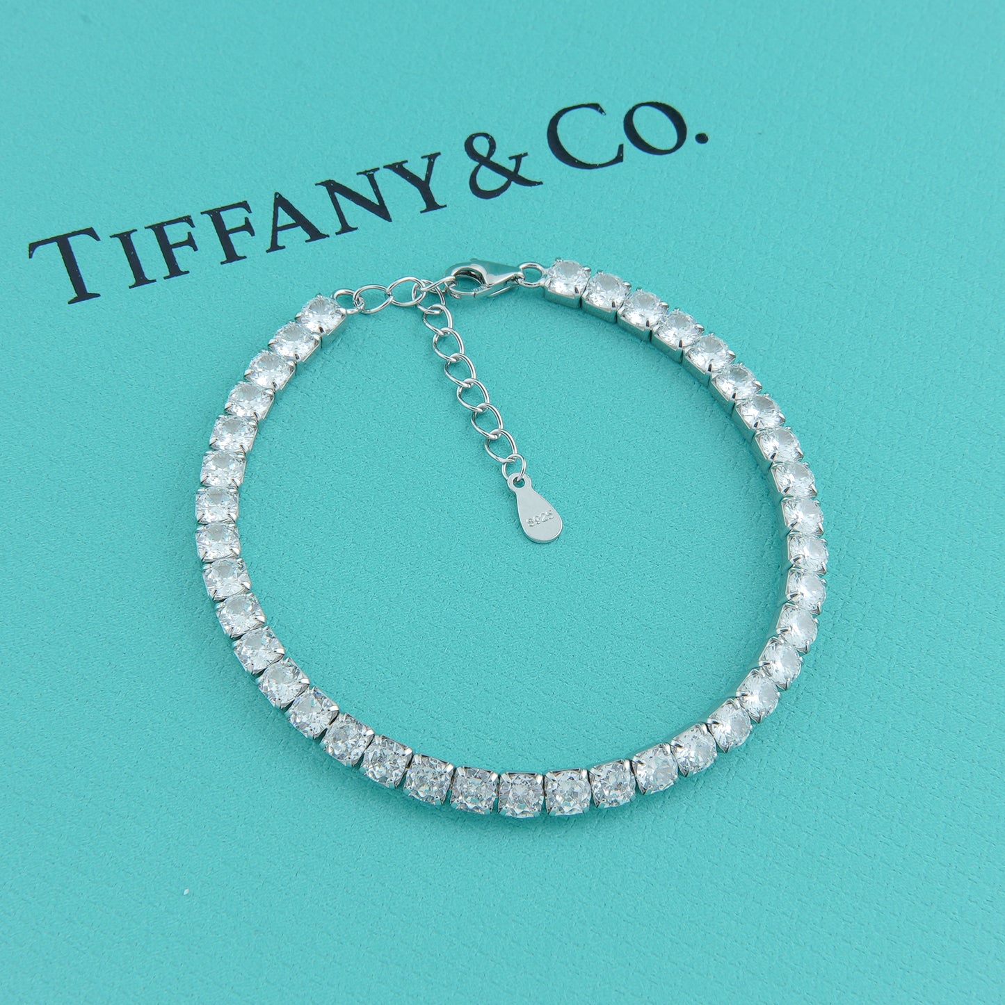 ✨ اسوارة تنس فضة – نمرة 4 ✨