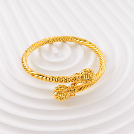 👑 إسوارة فرزاتشي بانجل "الطابة المجدولة" – فخامة متفردة بتفاصيل إغريقية 💎