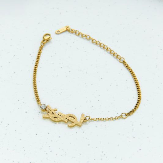 أسوارة Saint Laurent – ذهبي ✨💛