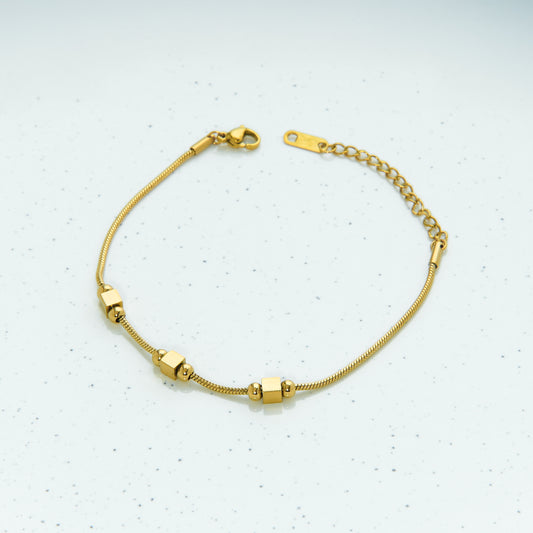 ✨ اسوارة تفاني Tiffany – ذهبي ✨