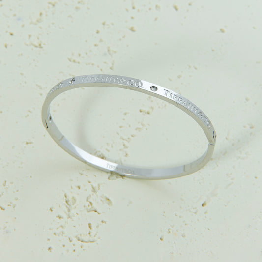 ✨ اسوارة تفاني Tiffany – فضي رفيع بزركون ✨