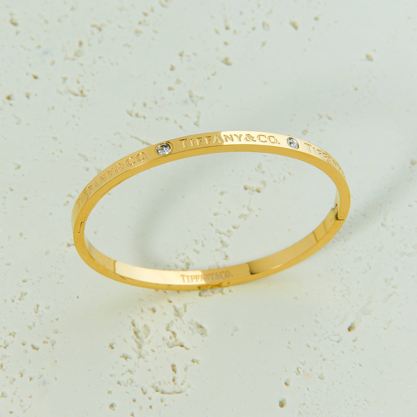 ✨ اسوارة تفاني Tiffany – ذهبي رفيع بزركون ✨