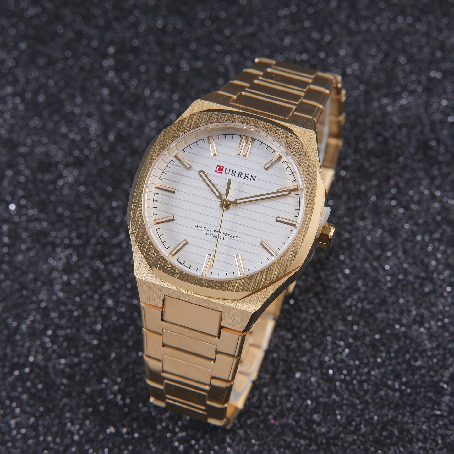 👑 ساعة Curren Octa White Gold – فخامة الذهب وإشراقة التصميم الثماني 🤍