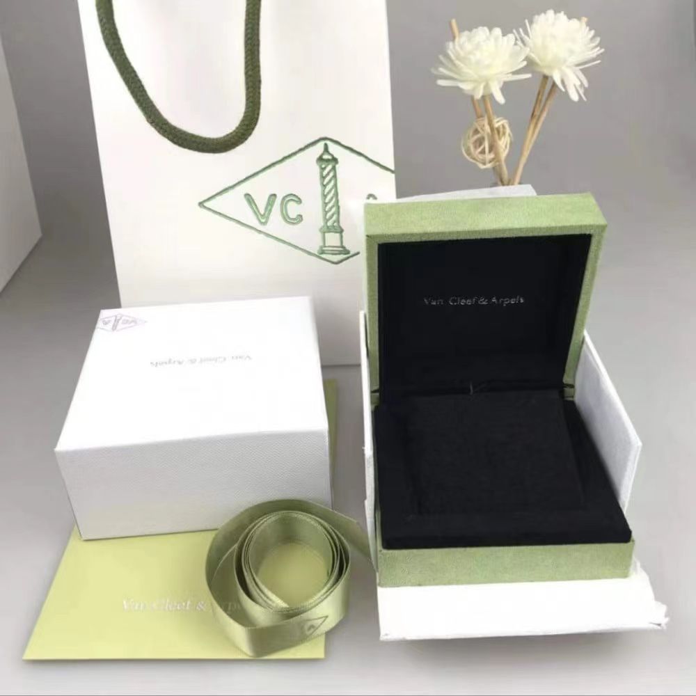 ✨ بكج طقم فان كليف - تغليف وتغليفات فاخرة ✨