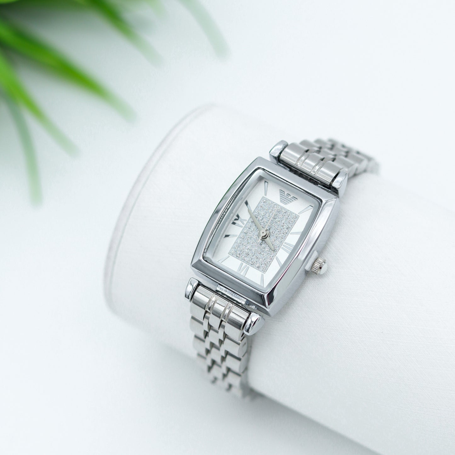 ✨ ساعة Emporio Armani – فضي فاخر ✨