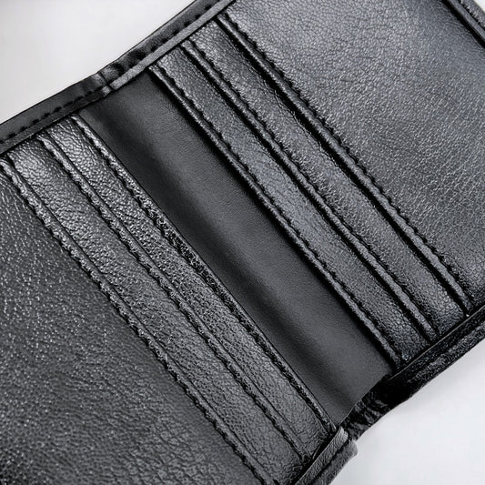 جزدان جلد طبيعي ناعم – لون أسود فاخر 🖤