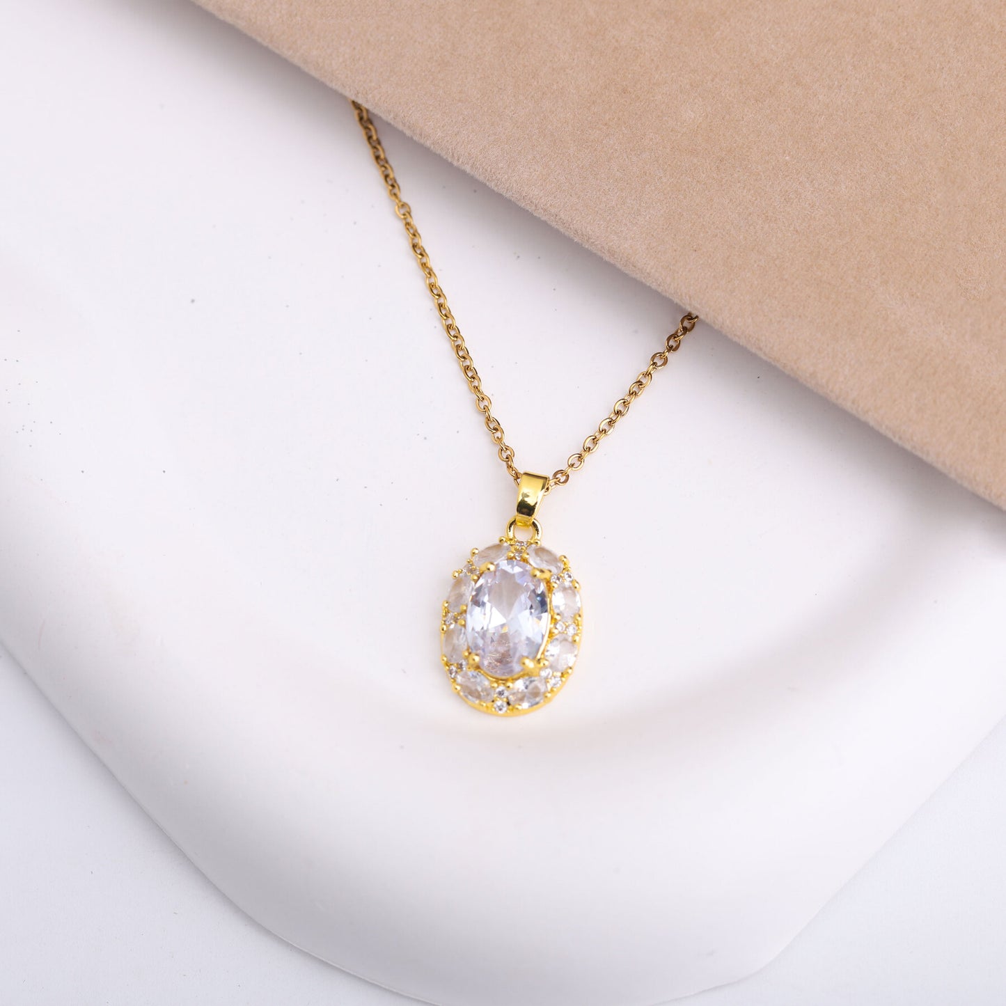 ✨ طقم لازوردي – 3 قطع ذهبي ✨