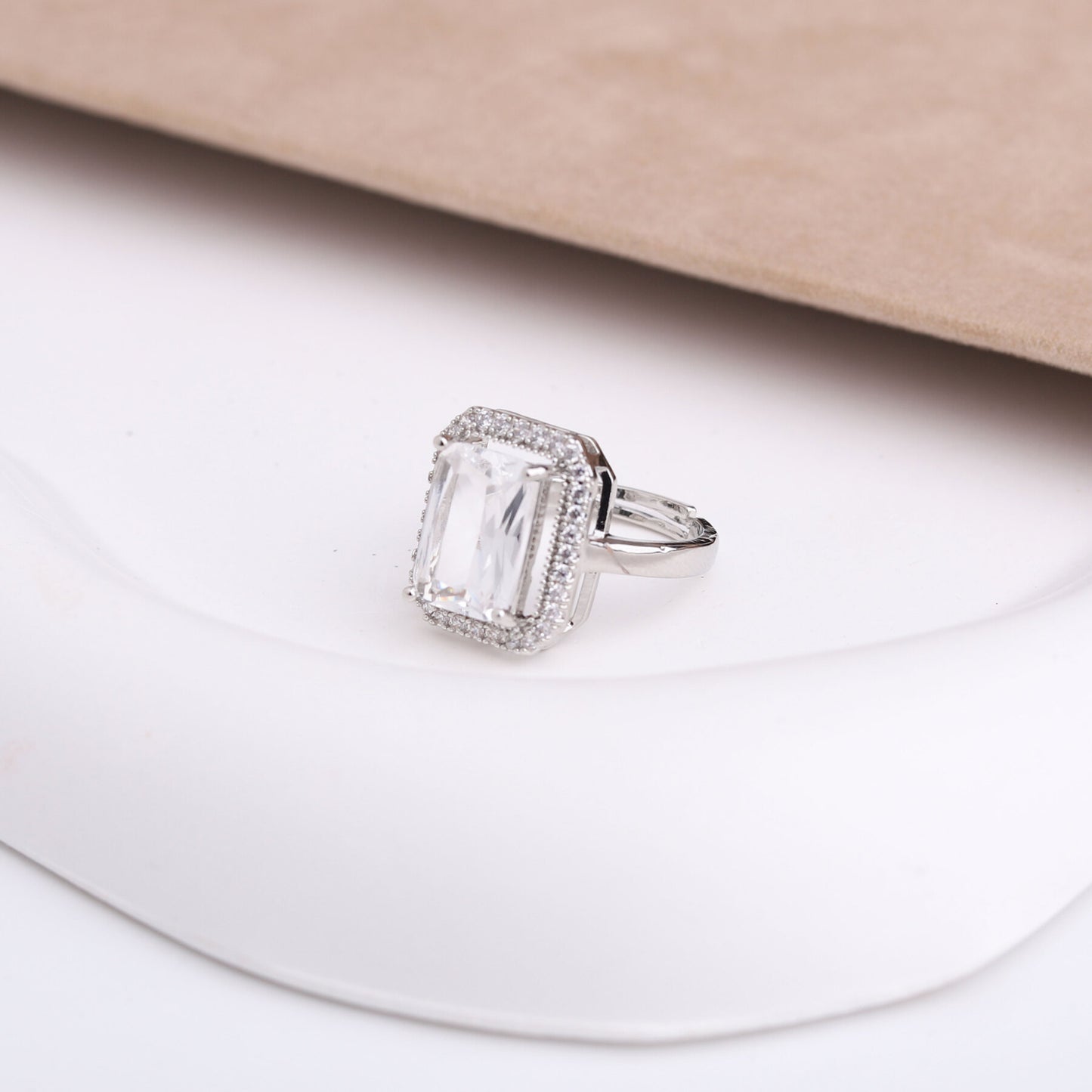 ✨ طقم لازوردي – 3 قطع فضي فل زركون ✨