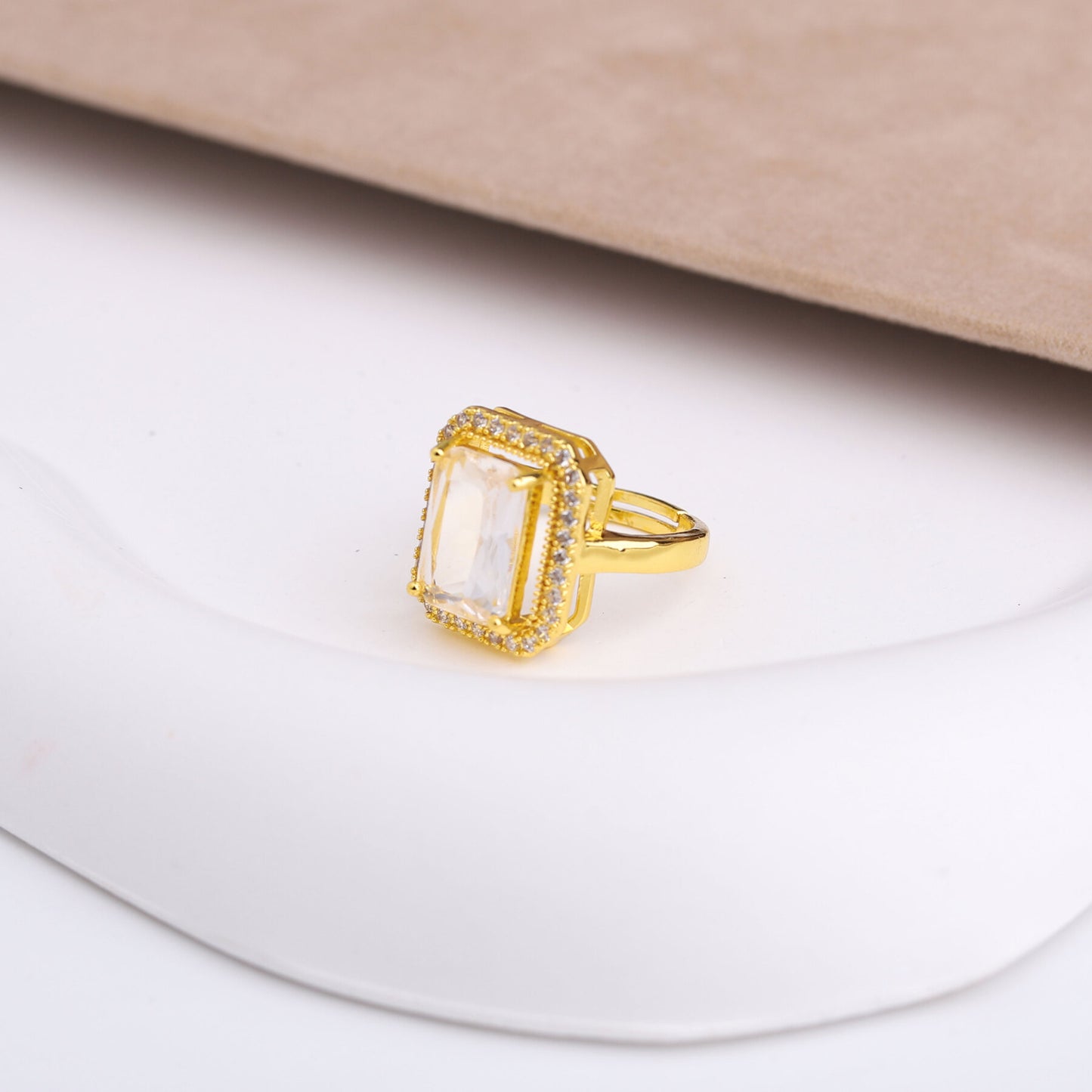 ✨ طقم لازوردي – 3 قطع ذهبي فل زركون ✨