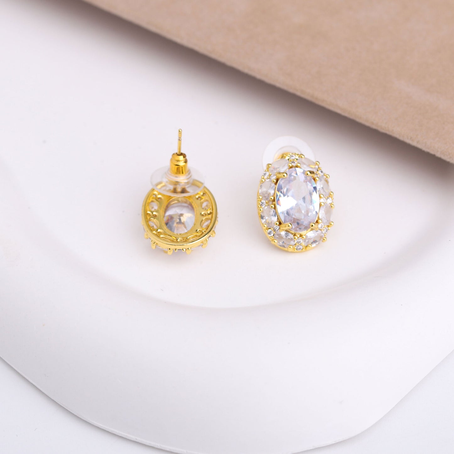 ✨ طقم لازوردي – 3 قطع ذهبي ✨