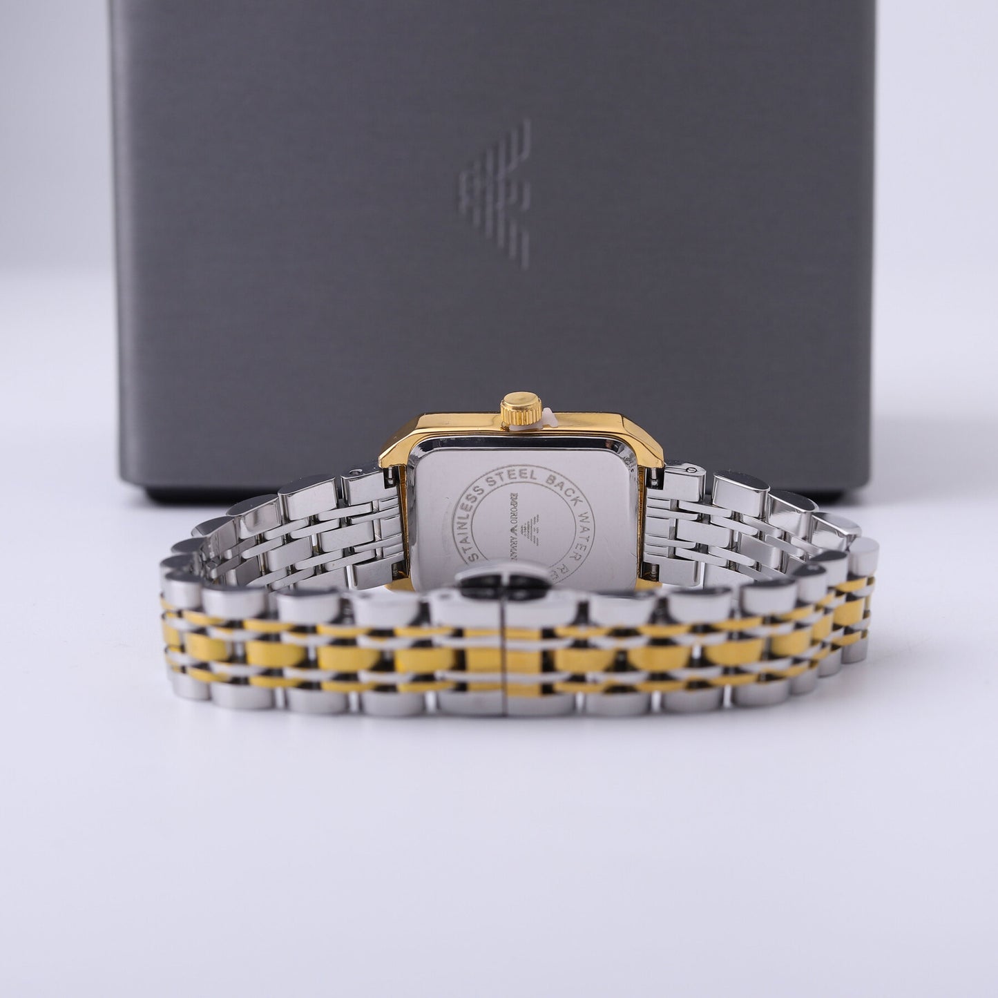 ✨ ساعة أرمني – مكس ذهبي وأسود فاخر ✨