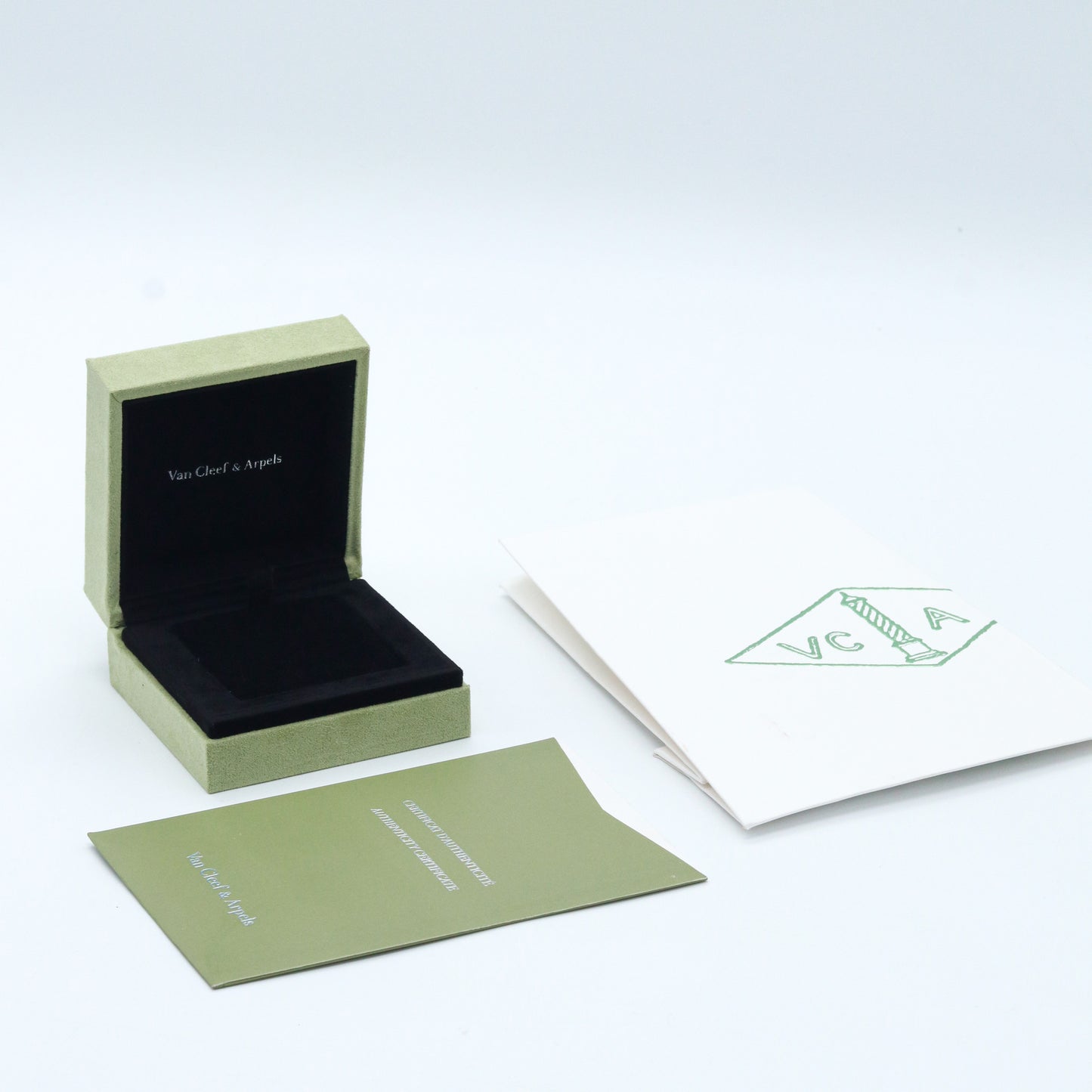 ✨ ملحقات فان كليف الأصلية ✨