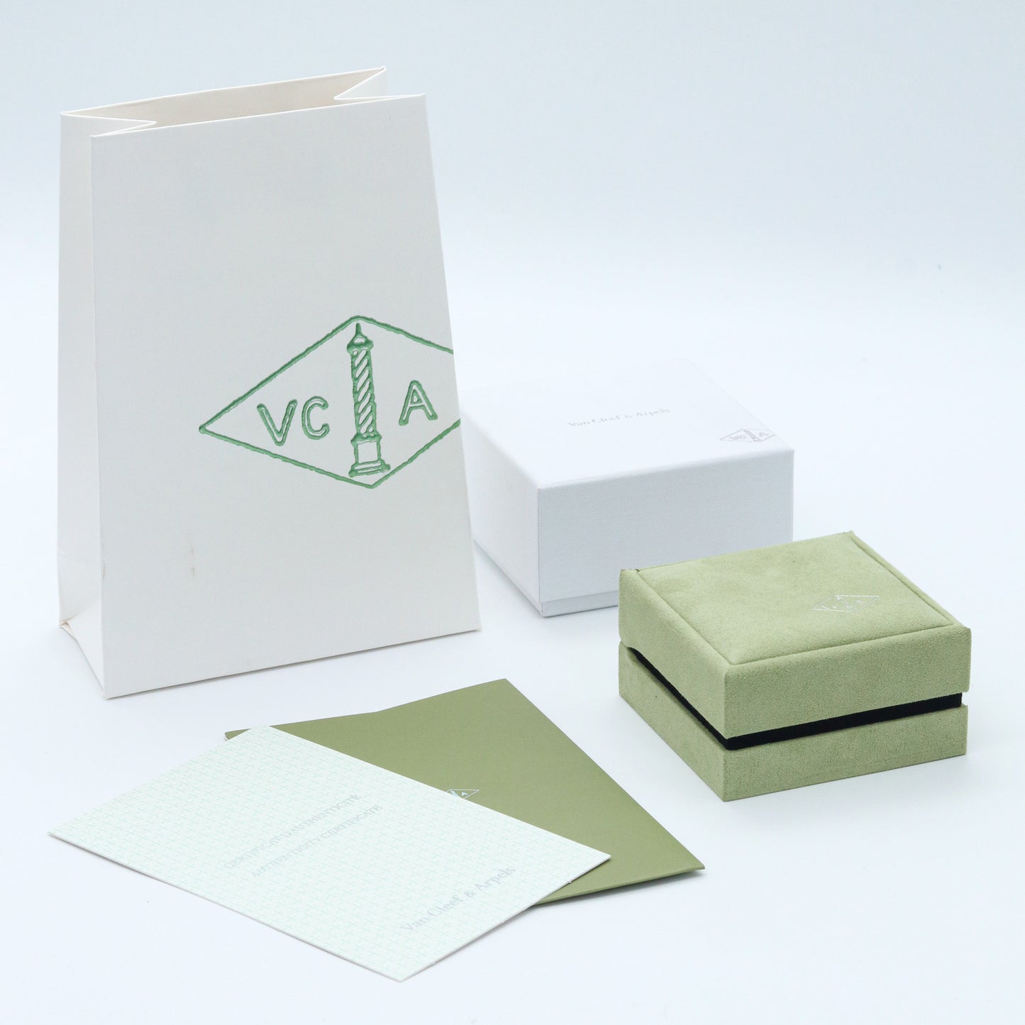 ✨ ملحقات فان كليف الأصلية ✨