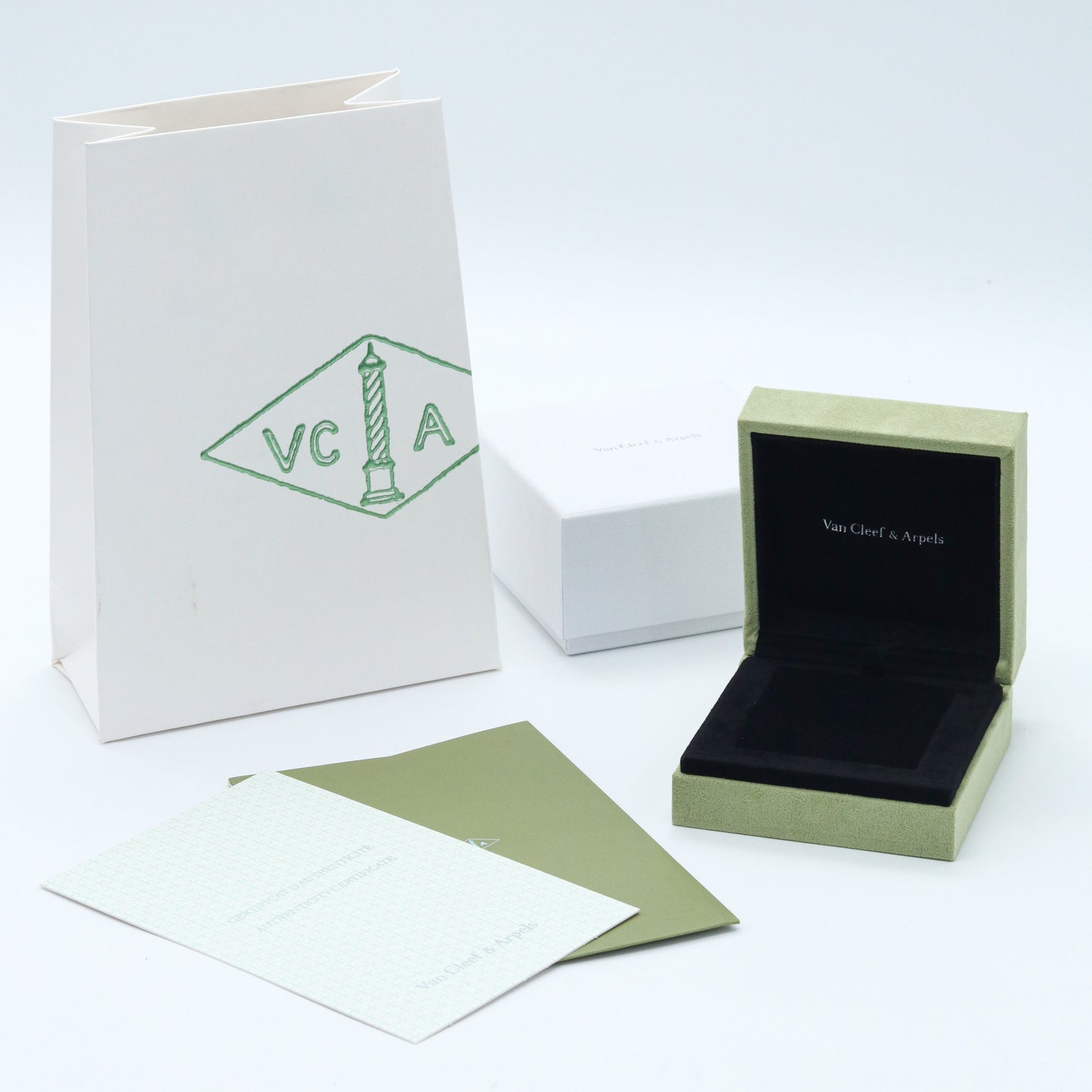 ✨ ملحقات فان كليف الأصلية ✨