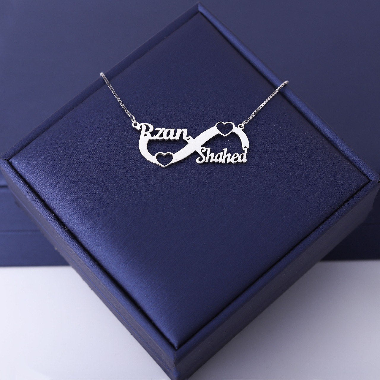 سنسال فضة تفصيل اسمين – تصميم إنفنتي الحب ♾️