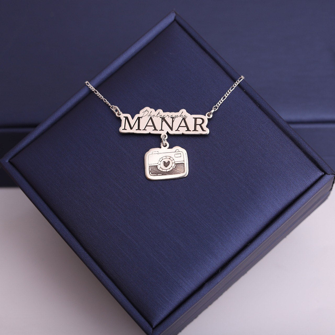 سنسال فضة تفصيل أسماء – خصّصه بالاسم الذي تحبه ✍️💖