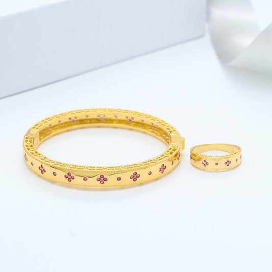 طقم كفالي – أسوارة وخاتم مزين بزركون ✨💎