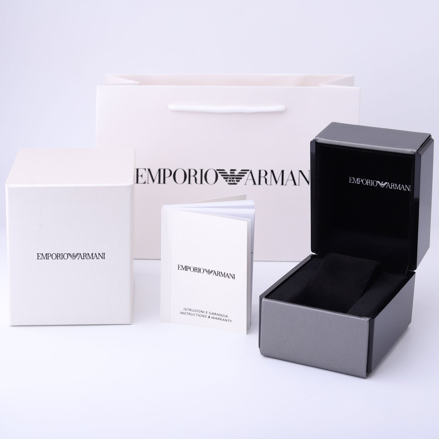 علبة ساعة أرمني أصلية بتصميم فاخر يعكس جمال العلامة الإيطالية الشهيرة ✨