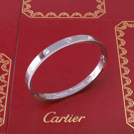 ✨ طقم كارتير Love - 4 قطع فضي ✨