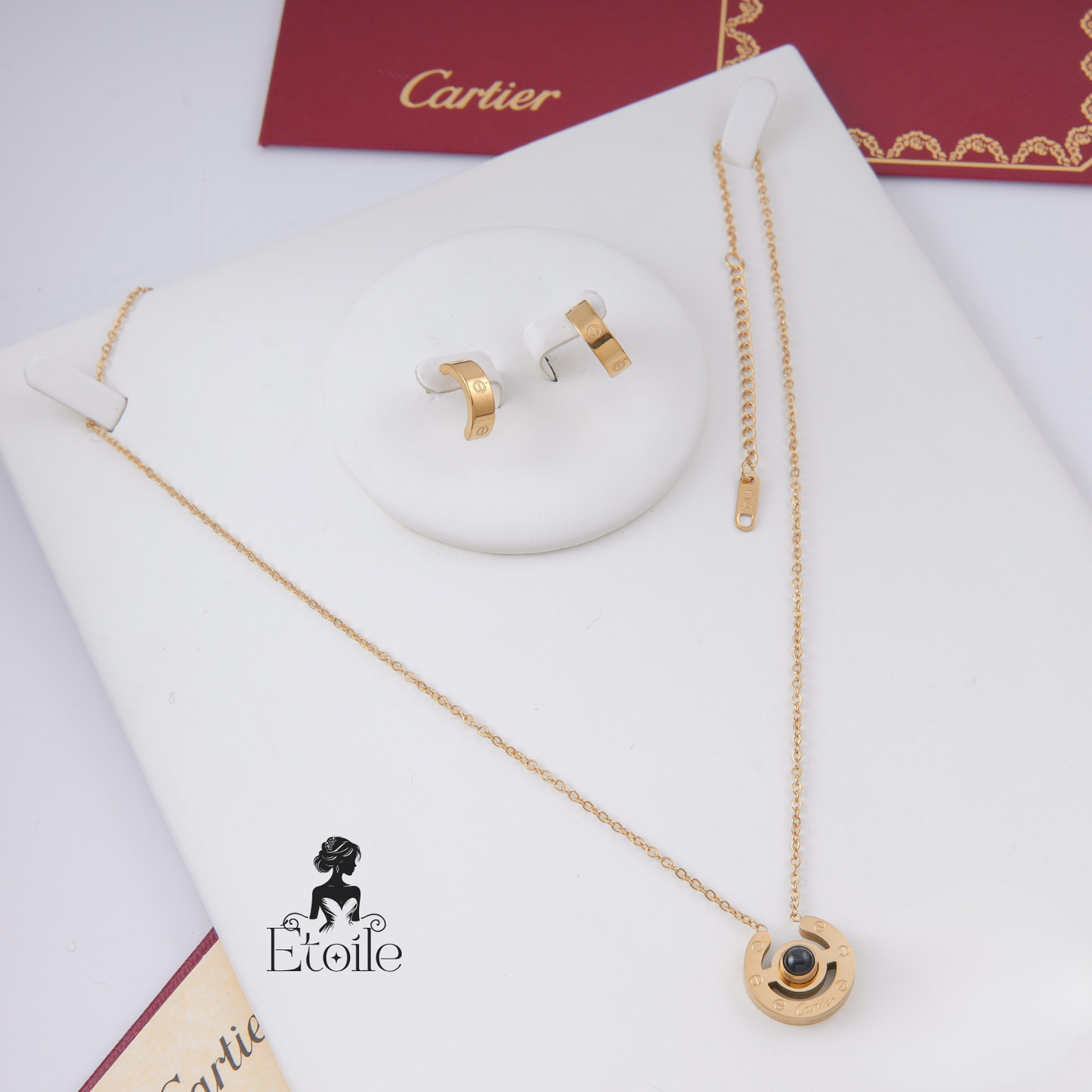 ✨ طقم كارتير Love - شكل عين ✨