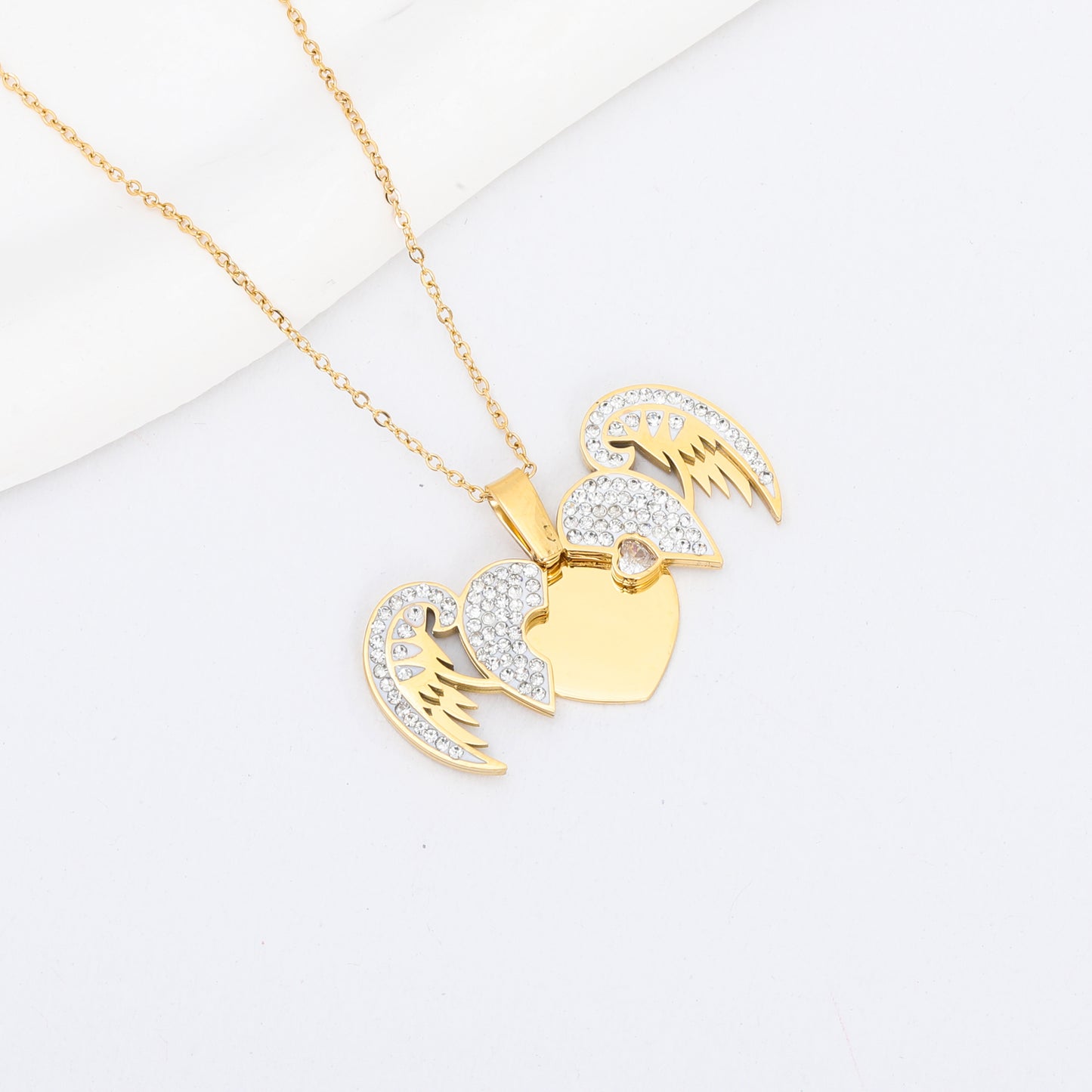 سنسال قلب طبقتين أبيض 🤍