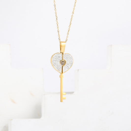 سنسال مفتاح القلب مع زركون أبيض 🔑🤍