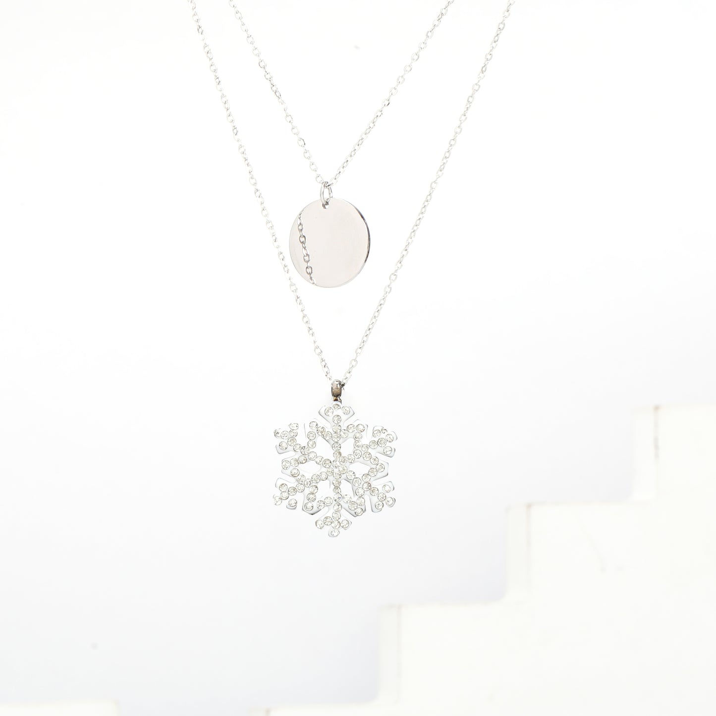 سنسال ندفة الثلج مع زركون فضي ❄️✨