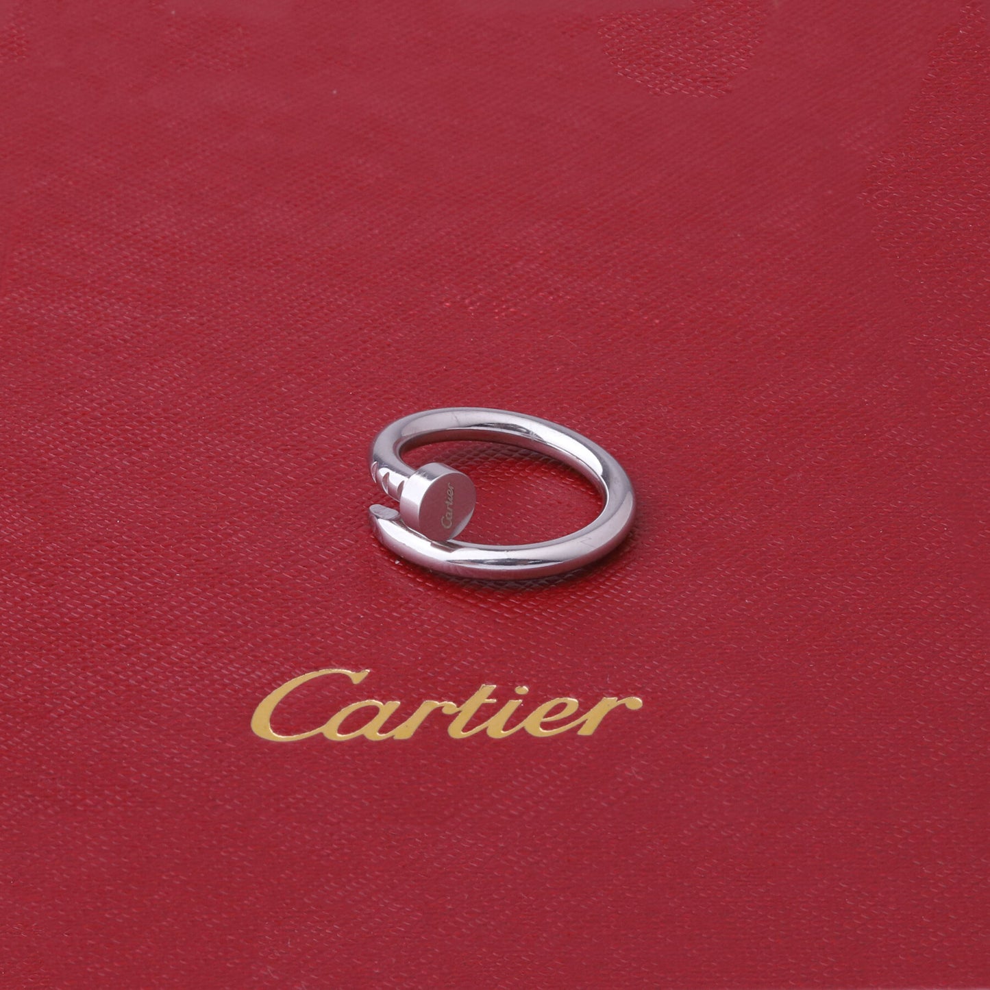 ✨ طقم كارتير مسمار - فضي وزركون أسود ✨