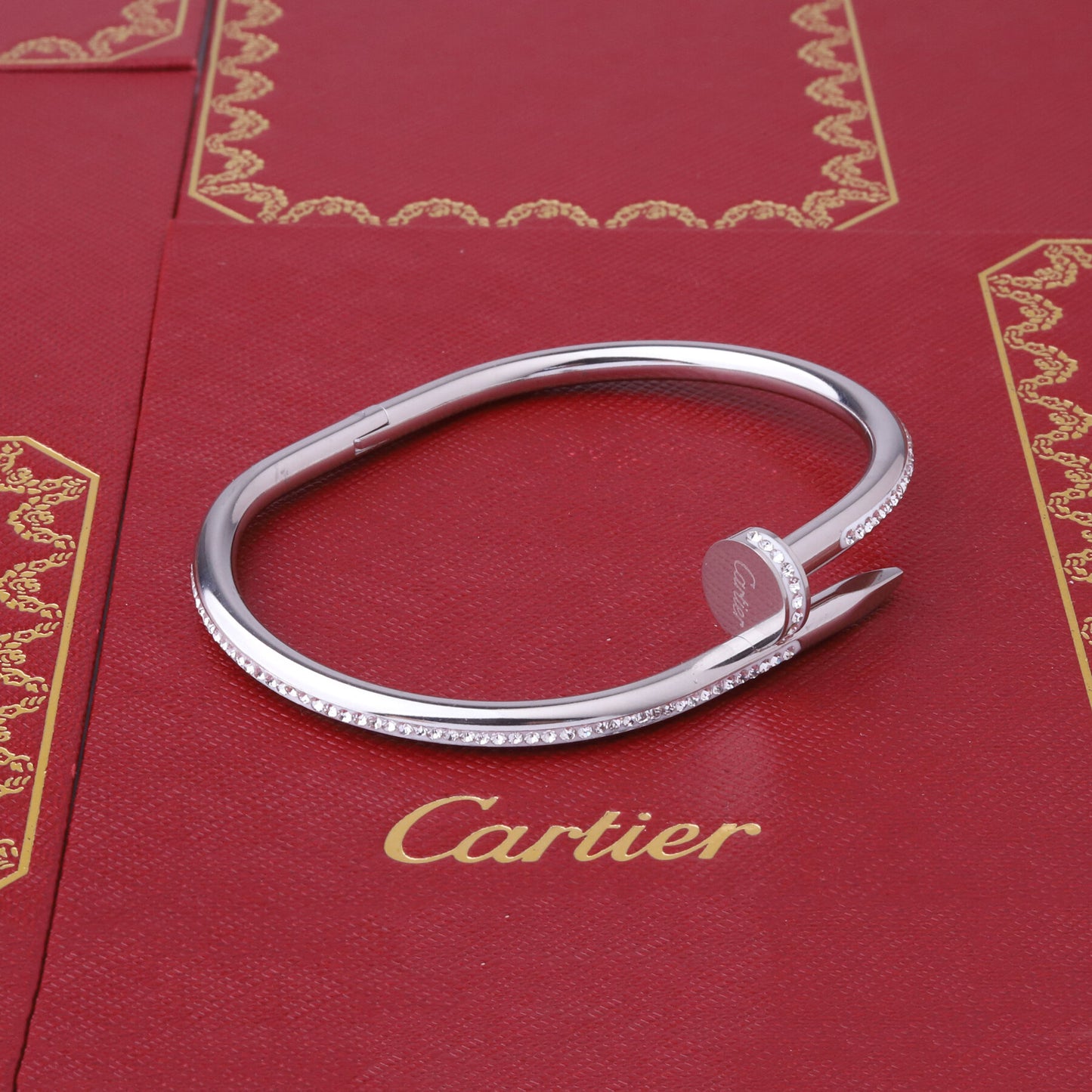 ✨ طقم كارتير مسمار - فضي وزركون أبيض ✨