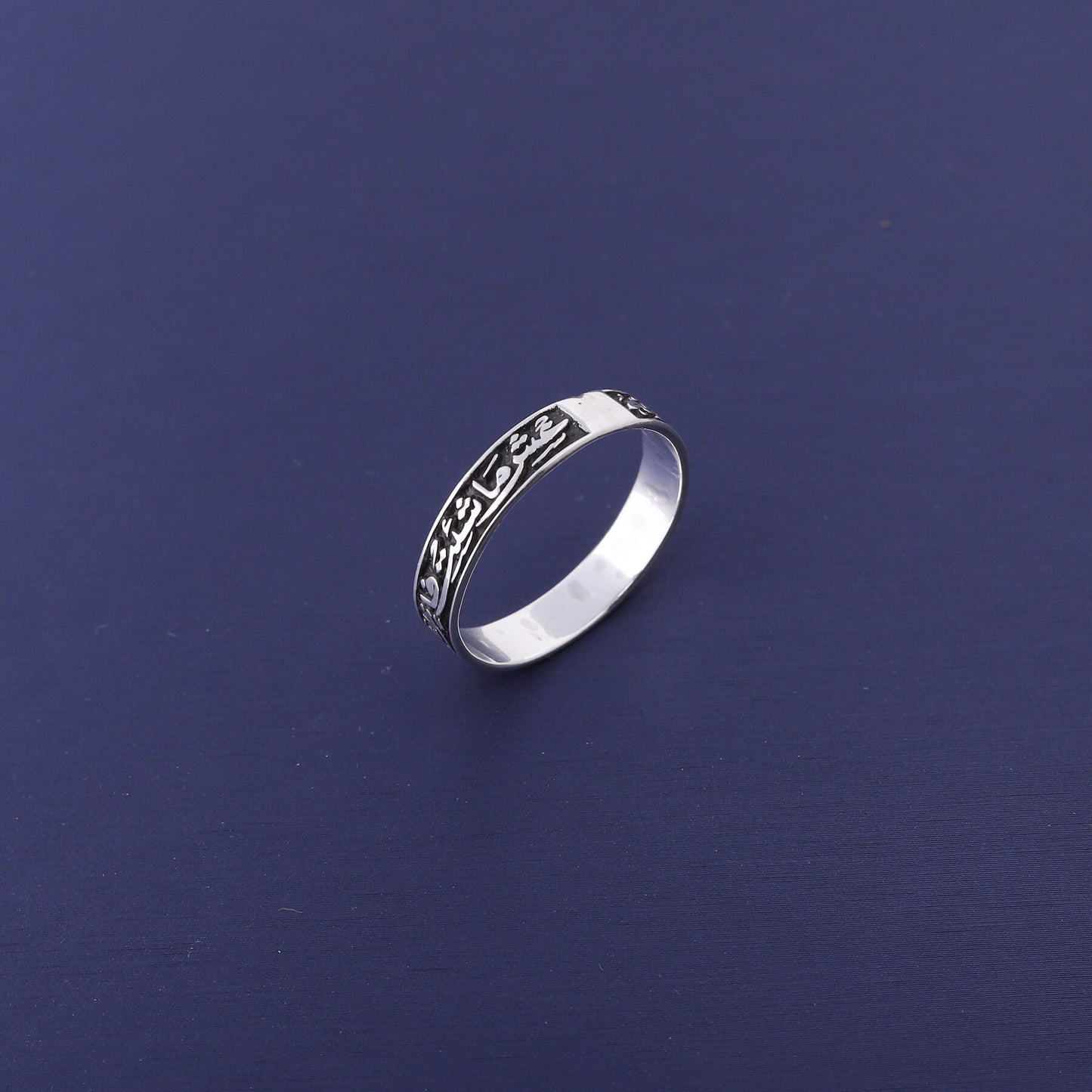 دبلة رجالي فضة – تصميم خاص حسب الطلب 💎