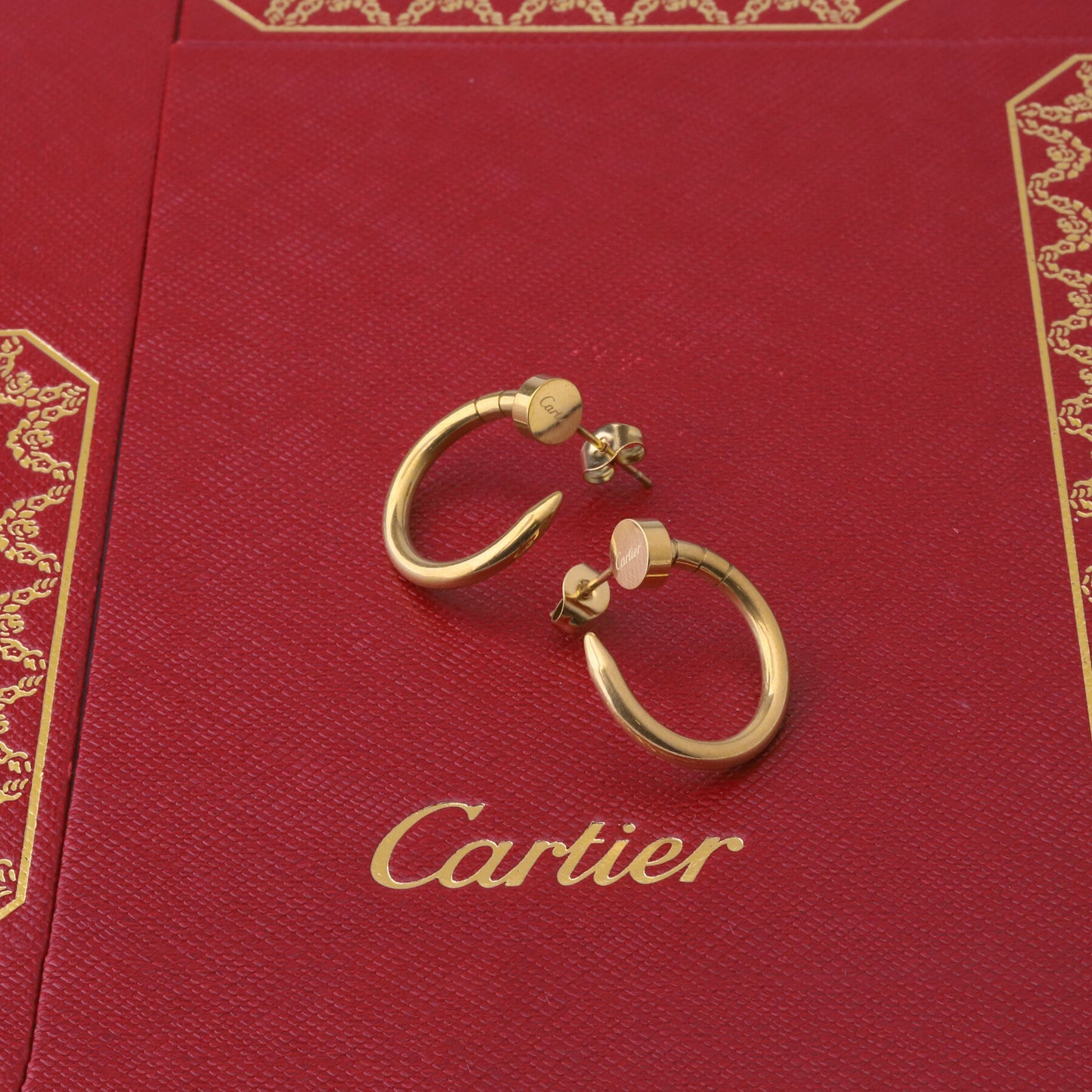 ✨ طقم كارتير مسمار - ذهبي ✨