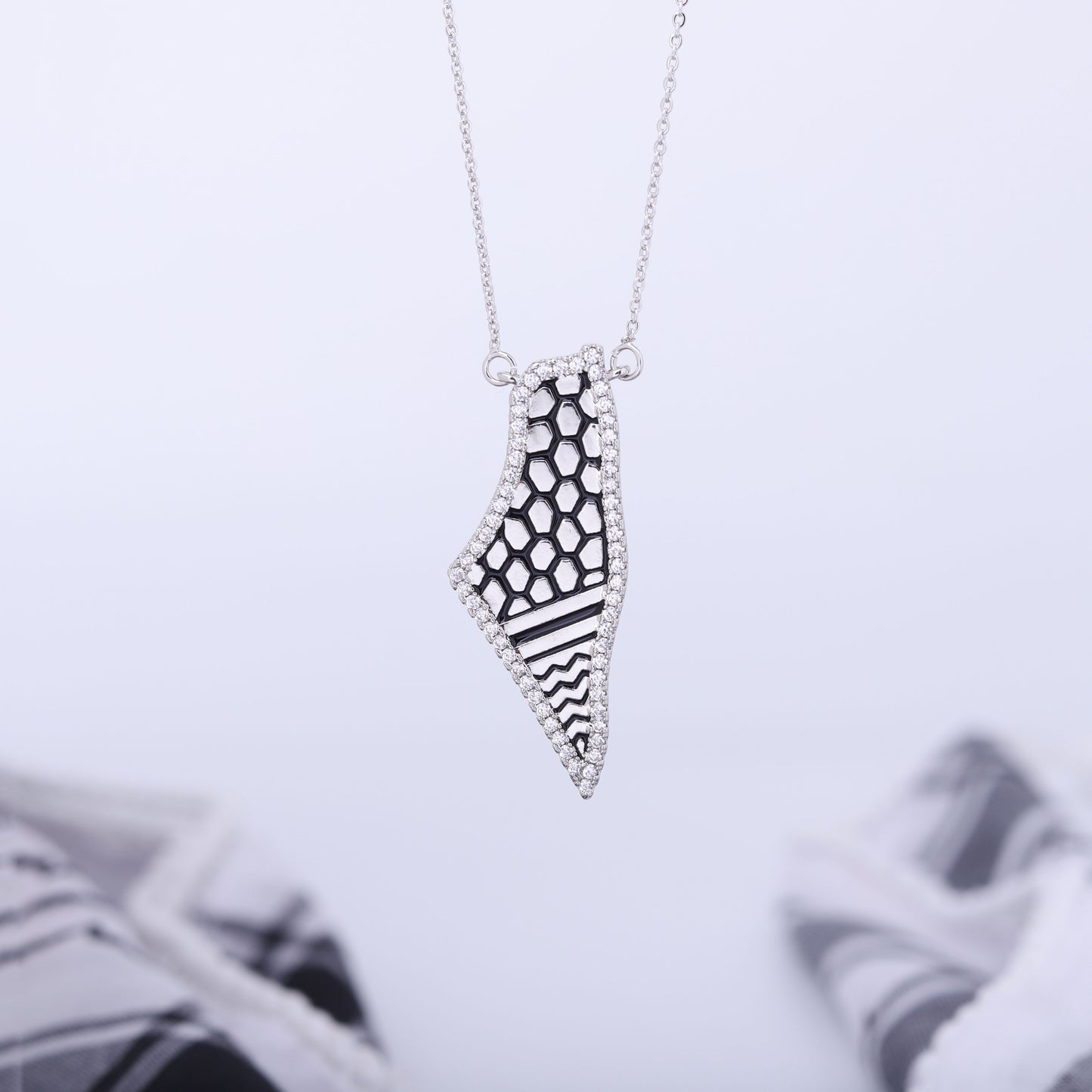 ✨ سنسال خارطة – فضي ✨