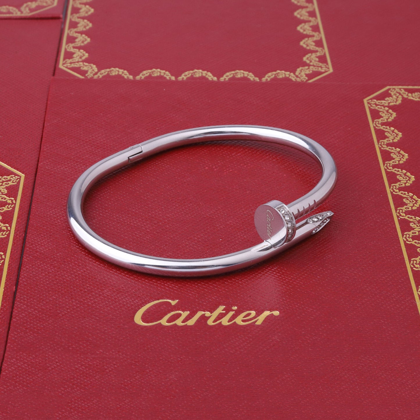 ✨ طقم كارتير مسمار - فضي ✨