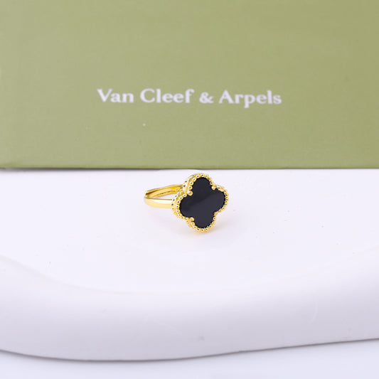 ✨ خاتم فان كليف أسود ✨