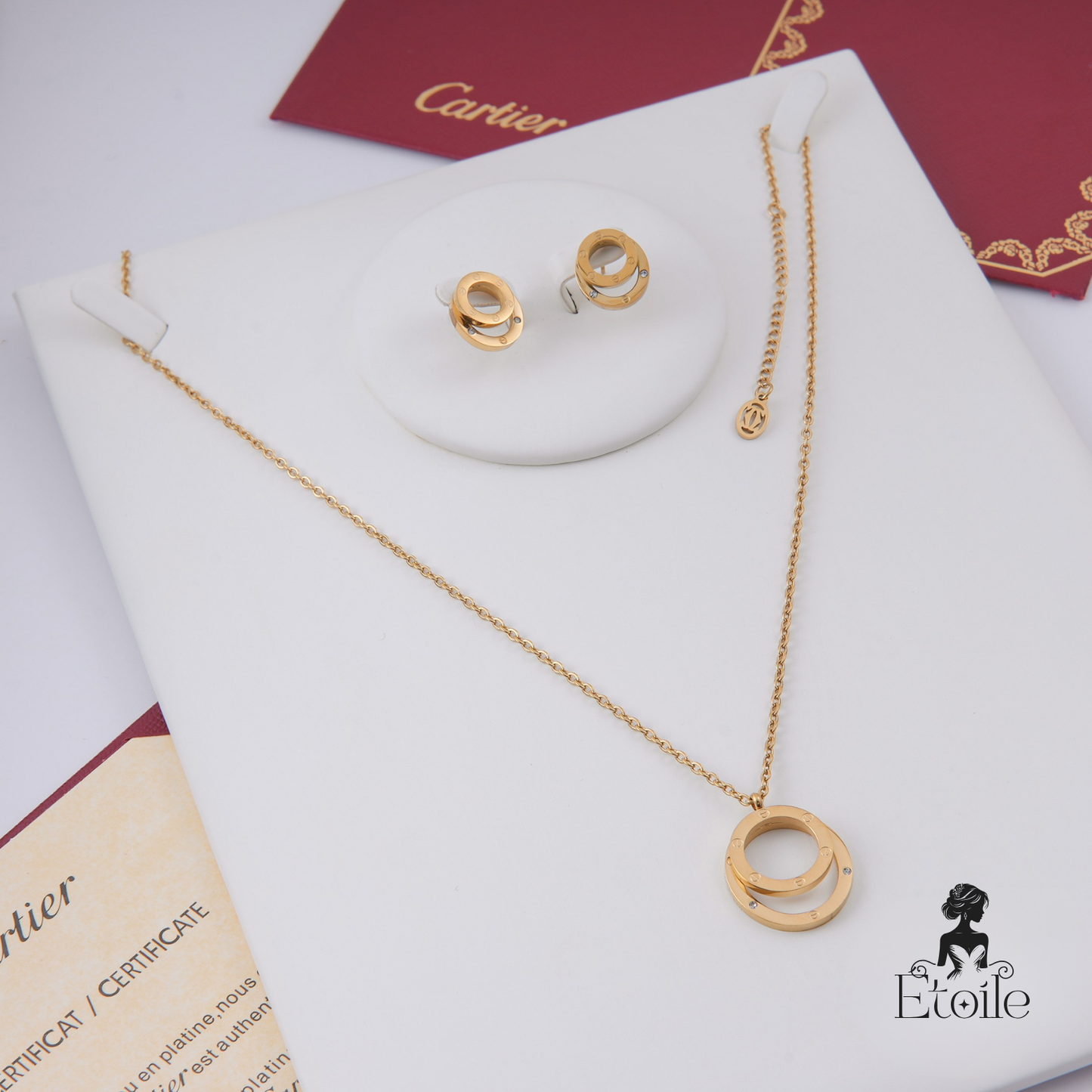 ✨ طقم كارتير Love - دائري حلقتين ✨