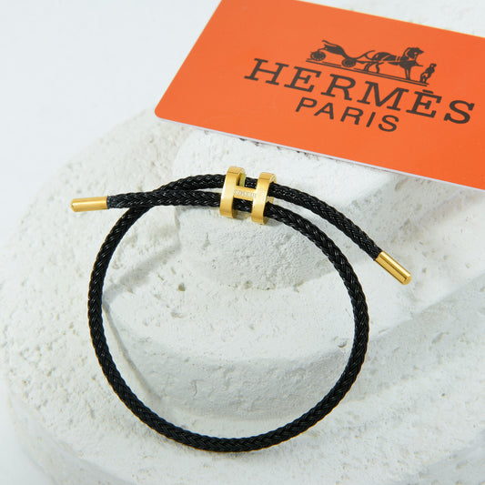 ✨ اسوارة هيرميز Hermes – خيط أسود فاخر ✨