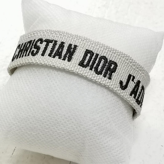 ✨ اسوارة خيط – ديور Dior رمادي أسود ✨