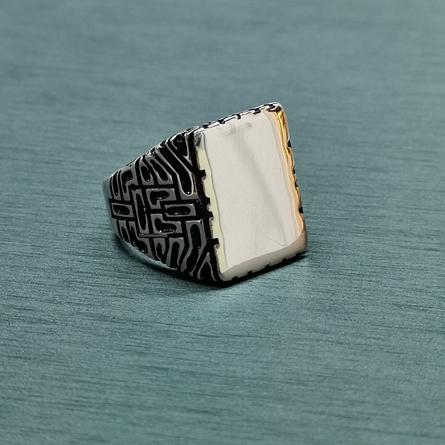 خاتم فضة لف وجهين – تصميم مميز قابل للتدوير 💍