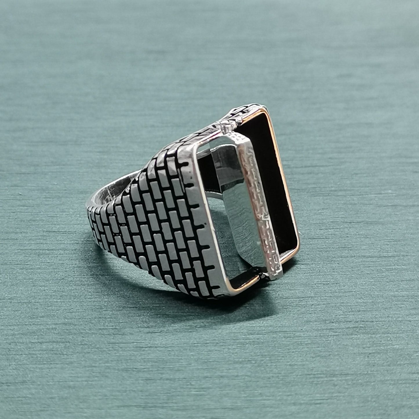 خاتم فضة لف وجهين – تصميم مميز قابل للتدوير 💍